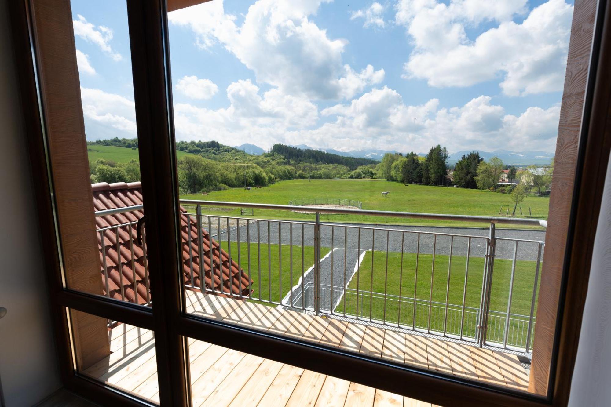 Penzion Kamence Liptovský Mikuláš Exterior foto